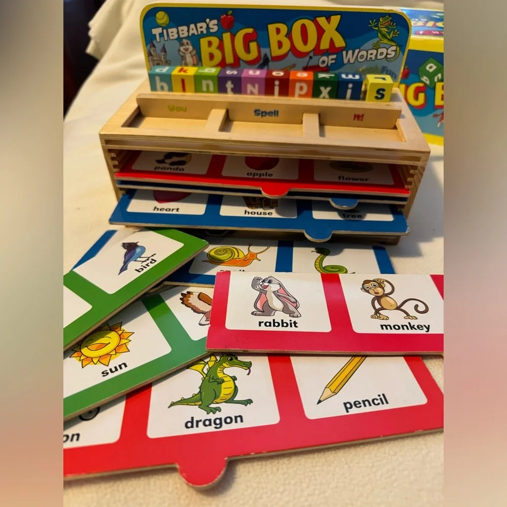 SimplyFun Montessori Educational Spelling Reading Vocabulary Self Play NWT